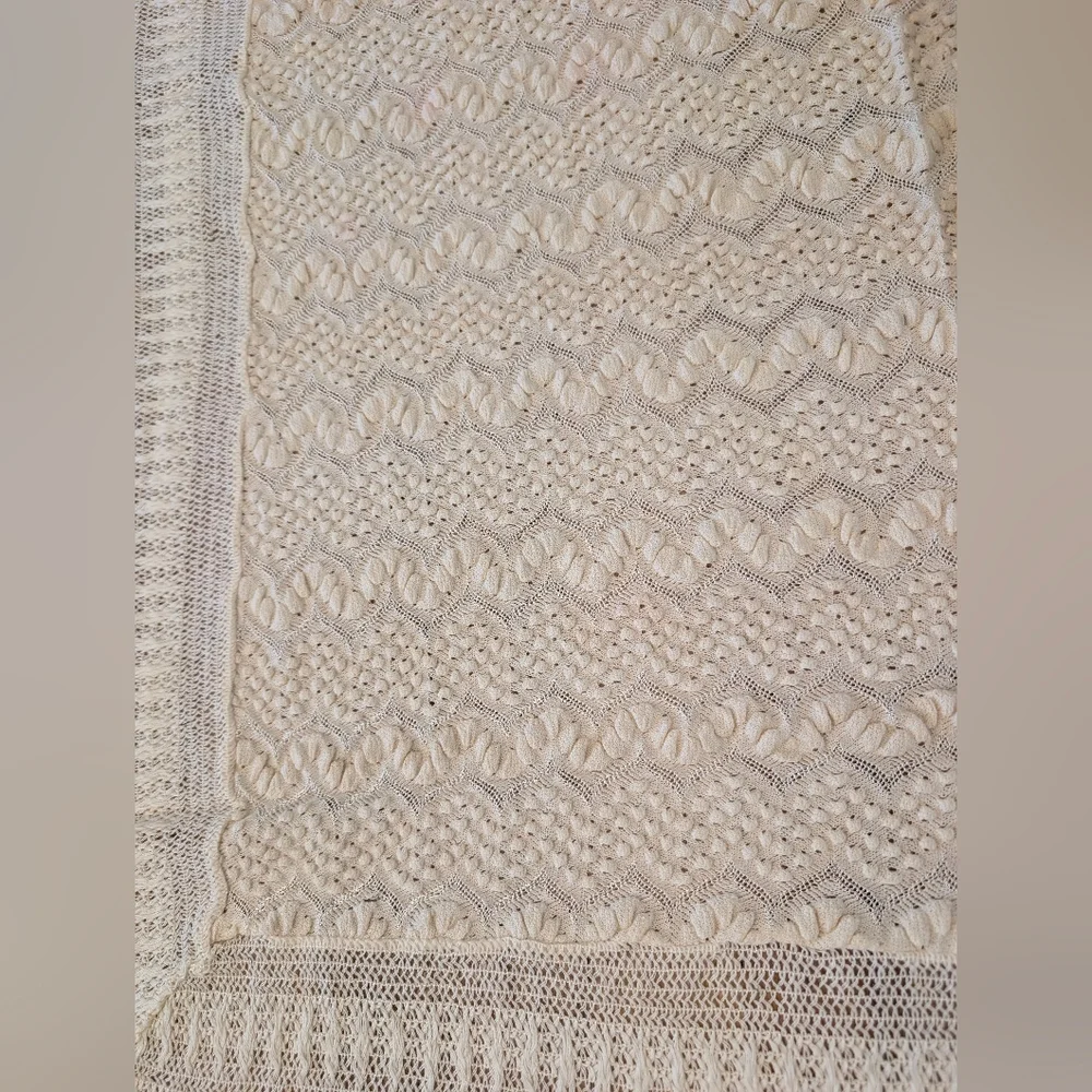 Vintage Carson Pirie Scott Cream Embroidered Baby Blanket 37x40 Belgium Acrylic